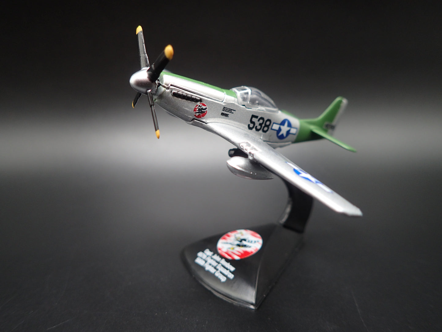 NORTH AMERICAN P-51D MUSTANG PLANE ARMY MILITARY NAGOYA 1:144 SCALE DIECAST