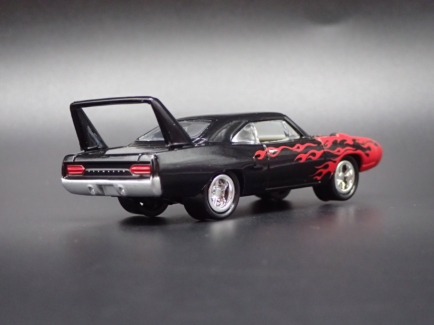 1970 70 PLYMOUTH SUPERBIRD BLACK 1:64 SCALE COLLECTIBLE DIECAST MODEL CAR