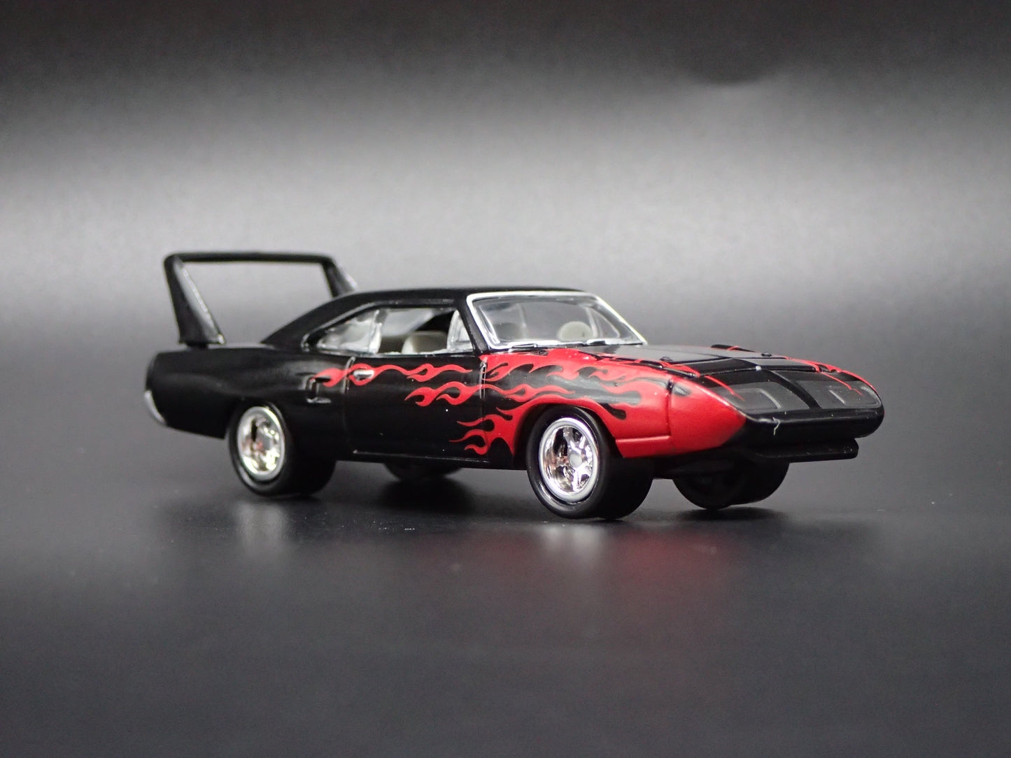 1970 70 PLYMOUTH SUPERBIRD BLACK 1:64 SCALE COLLECTIBLE DIECAST MODEL CAR