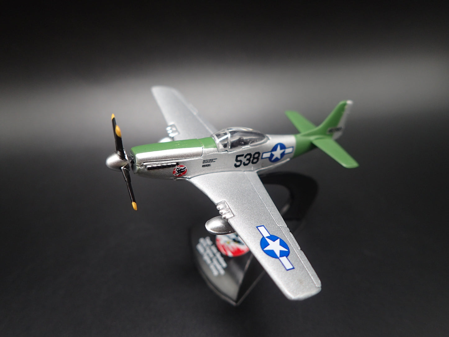 NORTH AMERICAN P-51D MUSTANG PLANE ARMY MILITARY NAGOYA 1:144 SCALE DIECAST