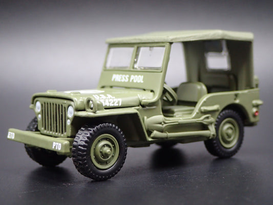 WWII WILLYS MB JEEP ARMY MILITARY ERNIE PYLE WAR CORRESPONDENT 1:64 SCALE DIECAST CAR