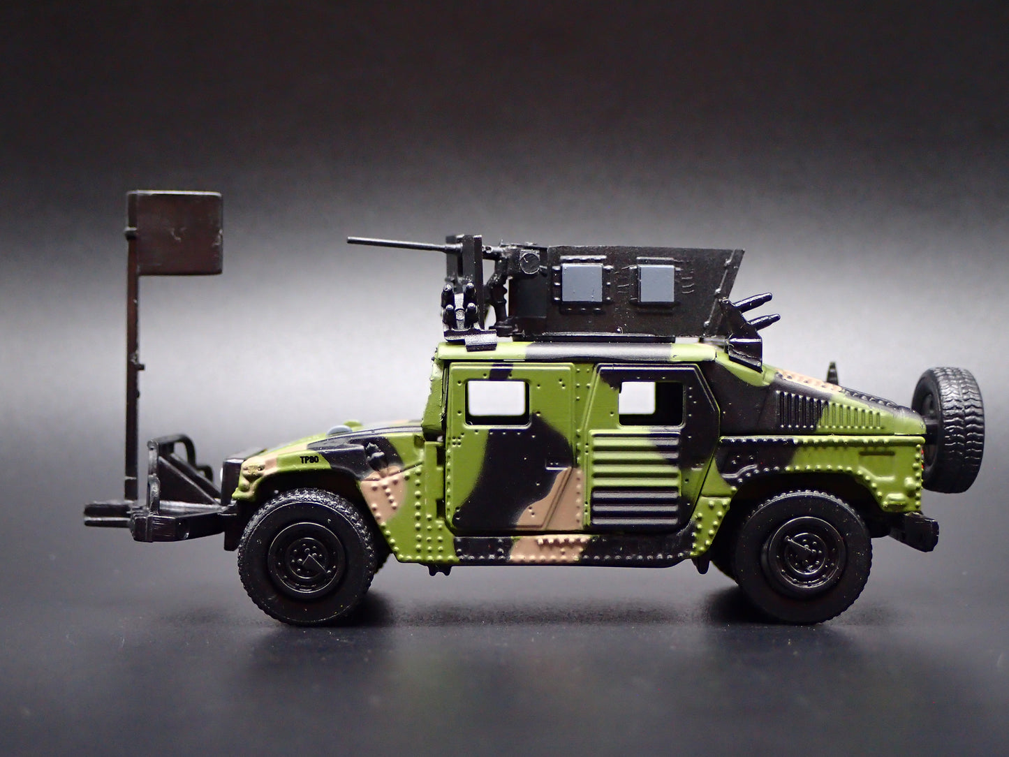 H1 M1114 HA HMMWV HUMVEE ARMORED MILITARY CAMO 1:64 SCALE DIECAST MODEL CAR
