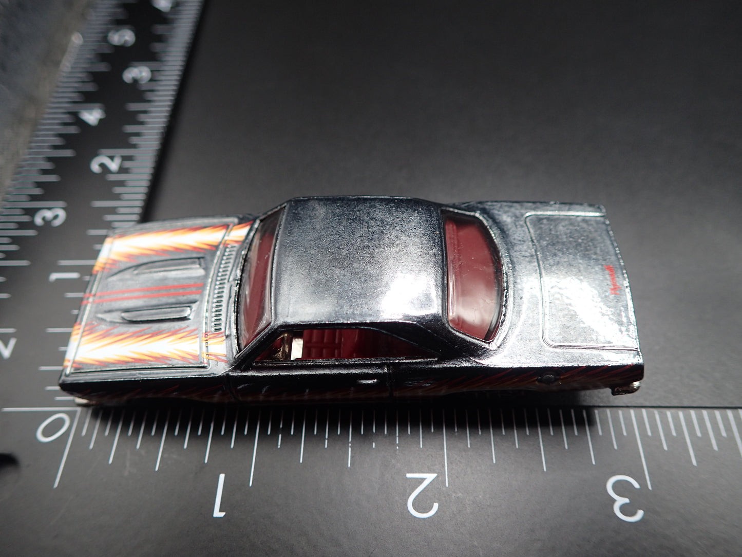 1968 68 PLYMOUTH BARRACUDA FORMULA S 1:64 SCALE COLLECTIBLE DIECAST MODEL CAR