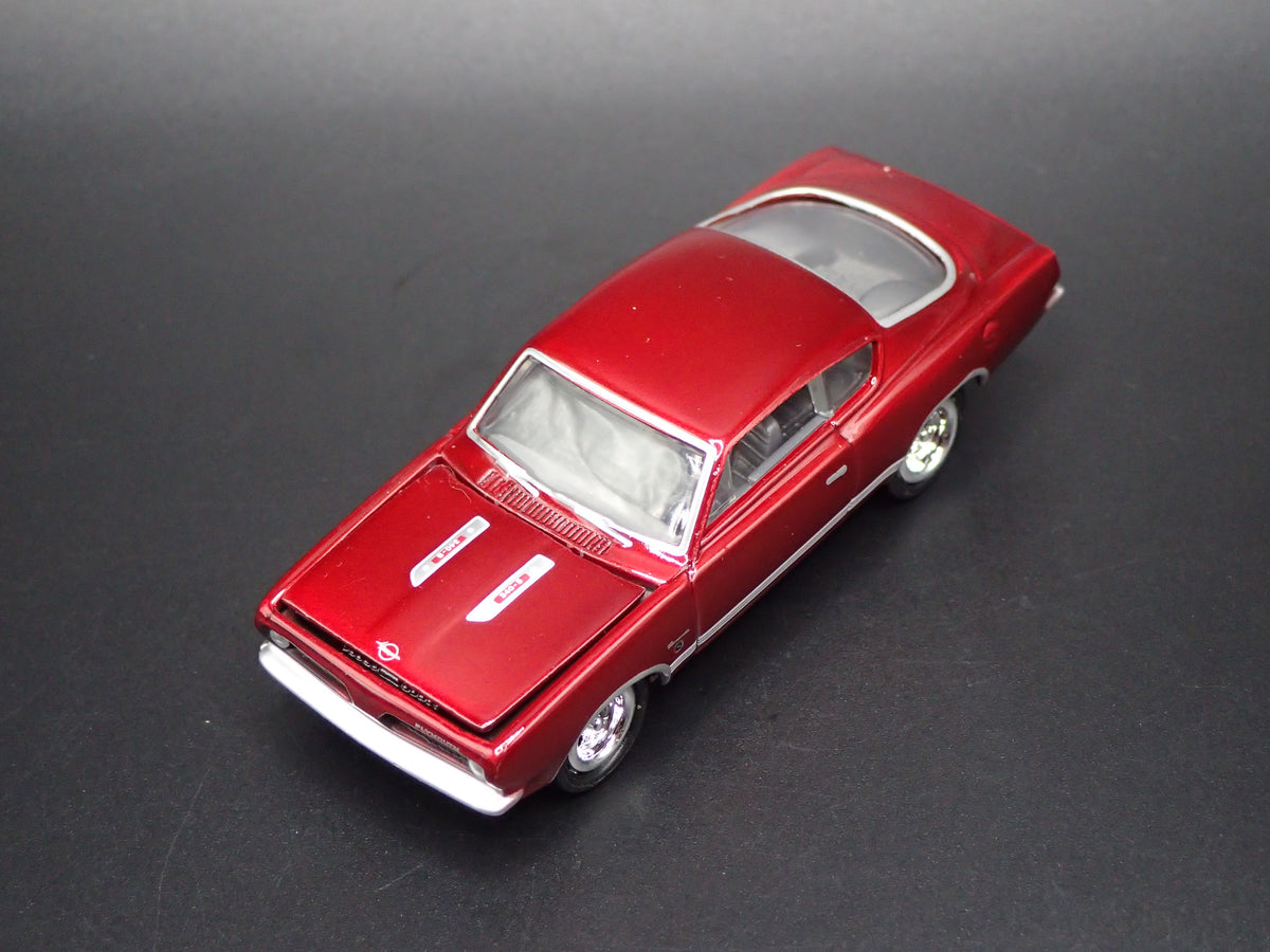 1968 68 PLYMOUTH BARRACUDA CUDA FASTBACK 1/64 SCALE DIORAMA DIECAST MODEL CAR