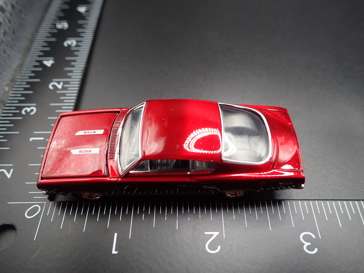 1968 68 PLYMOUTH BARRACUDA CUDA FASTBACK 1/64 SCALE DIORAMA DIECAST MODEL CAR