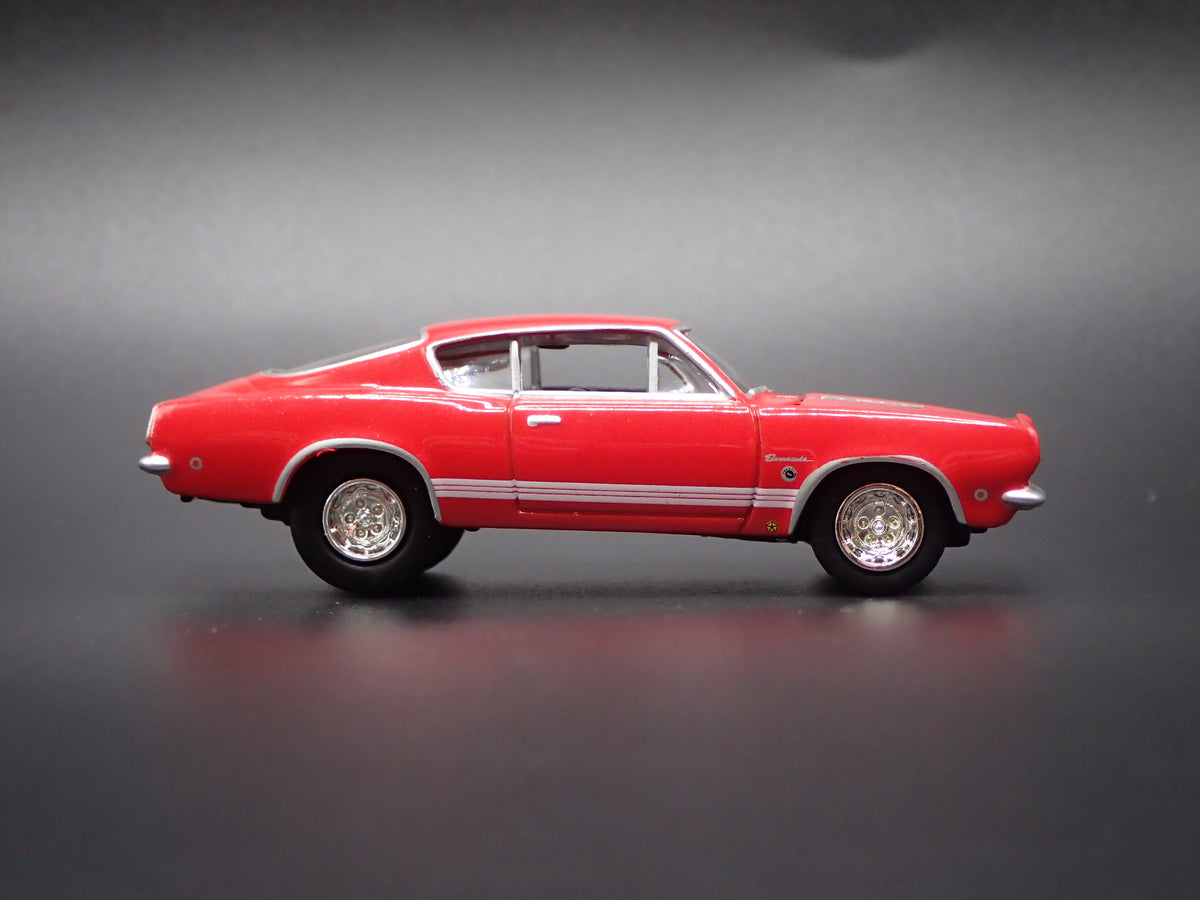 1968 68 PLYMOUTH BARRACUDA CUDA FASTBACK 1/64 SCALE DIORAMA DIECAST MODEL CAR