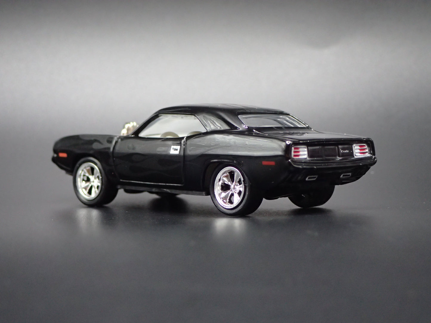 1970 70 PLYMOUTH CUDA 340 BLACK 1:64 SCALE COLLECTIBLE DIECAST MODEL CAR
