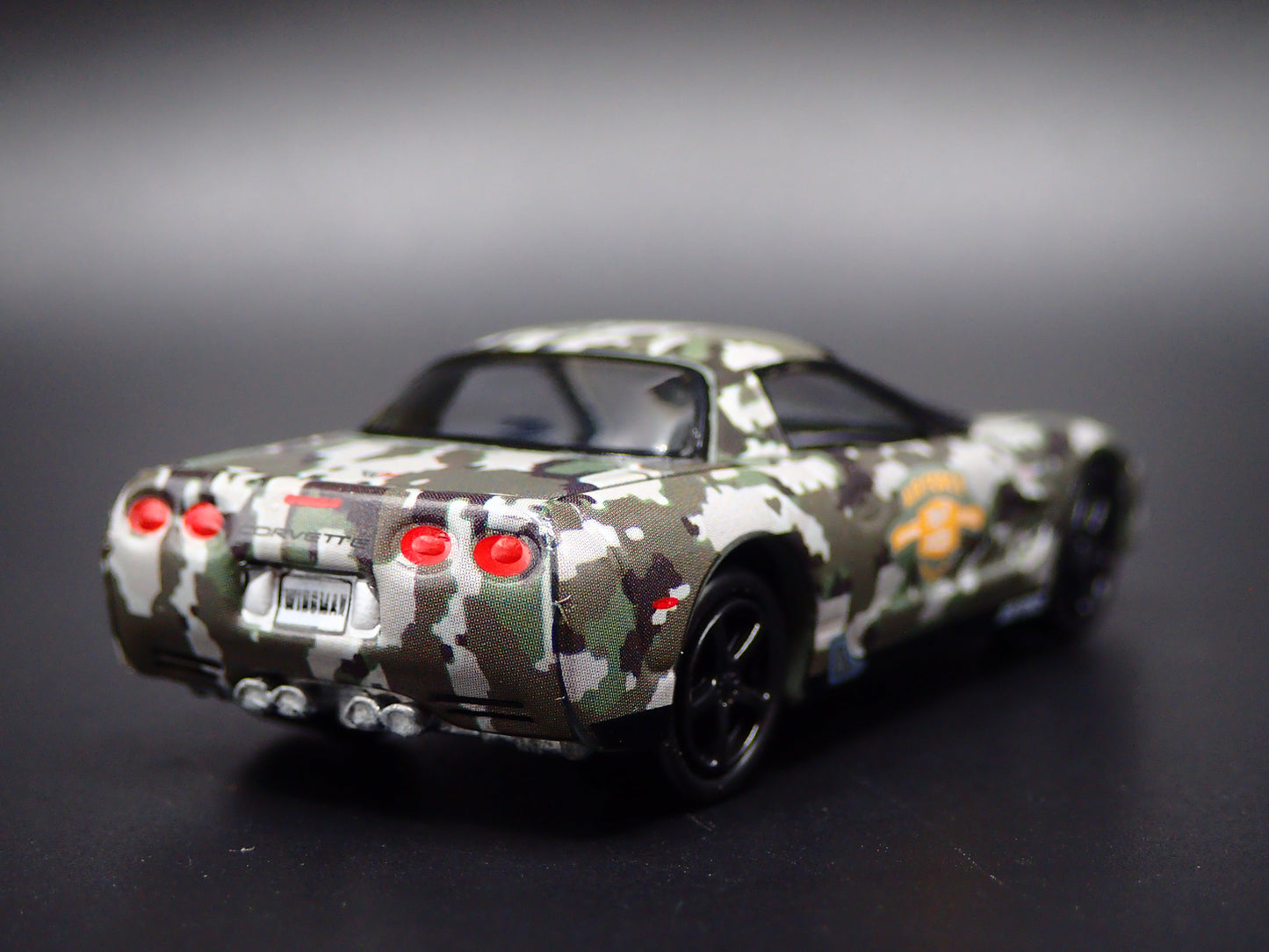 2003 03 CHEVY CHEVROLET CORVETTE AIR FORCE 78 YEARS CAMO 1:64 SCALE DIECAST CAR