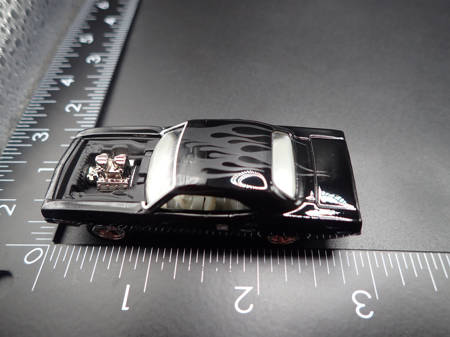1970 70 PLYMOUTH CUDA 340 BLACK 1:64 SCALE COLLECTIBLE DIECAST MODEL CAR
