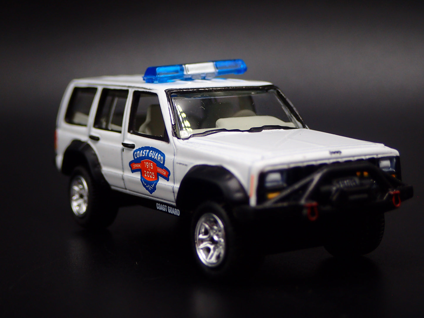 1984-2001 JEEP CHEROKEE XJ COAST GUARD 110 YEARS WHITE 1:64 SCALE DIECAST CAR