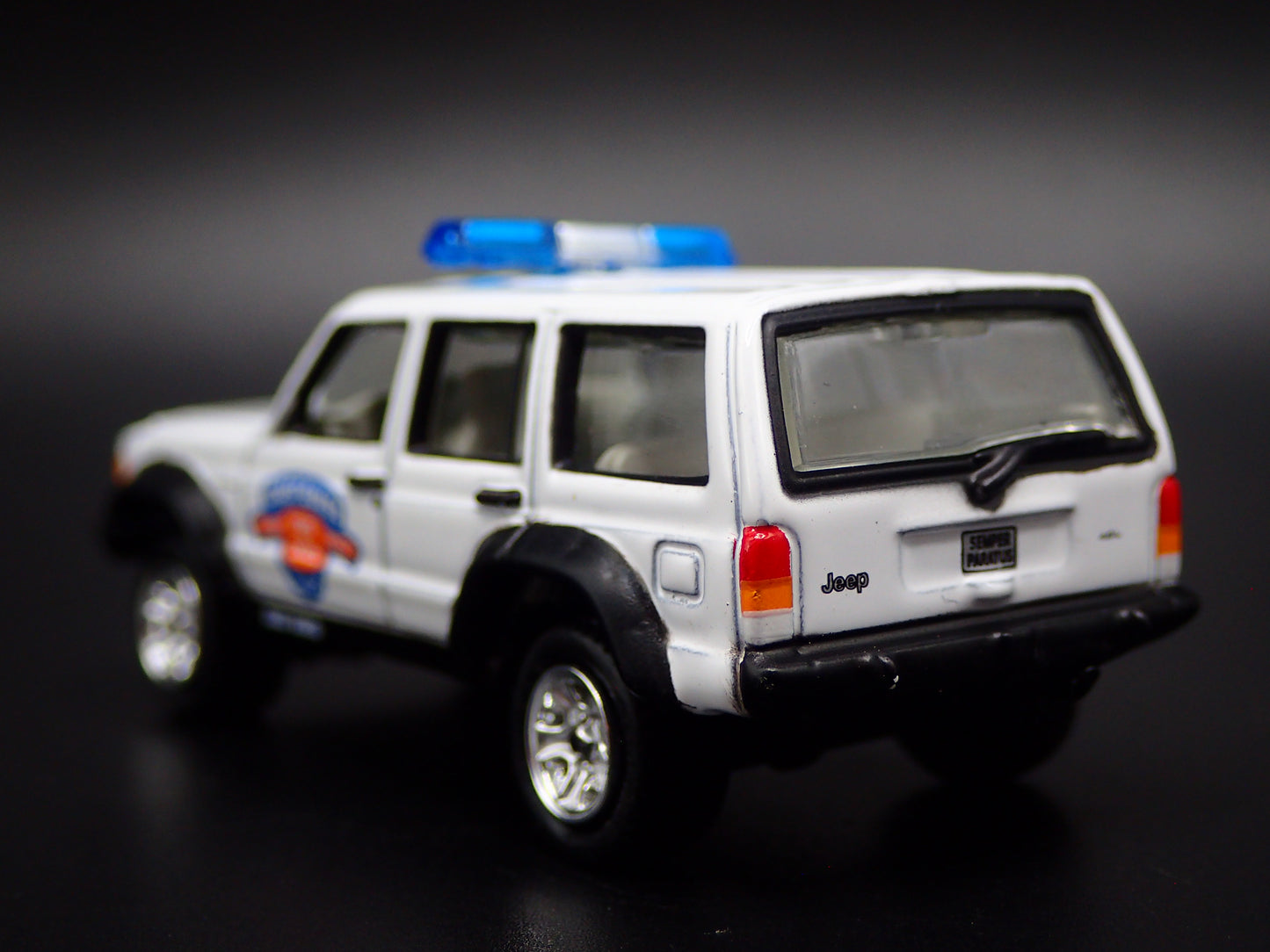 1984-2001 JEEP CHEROKEE XJ COAST GUARD 110 YEARS WHITE 1:64 SCALE DIECAST CAR