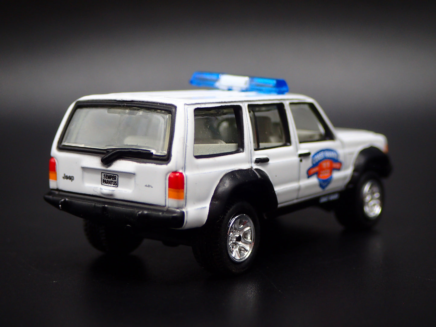 1984-2001 JEEP CHEROKEE XJ COAST GUARD 110 YEARS WHITE 1:64 SCALE DIECAST CAR