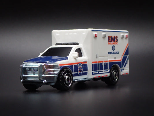 2019 19 RAM AMBULANCE EMS PARAMEDIC 1/64 MB SCALE DIORAMA DIECAST MODEL CAR