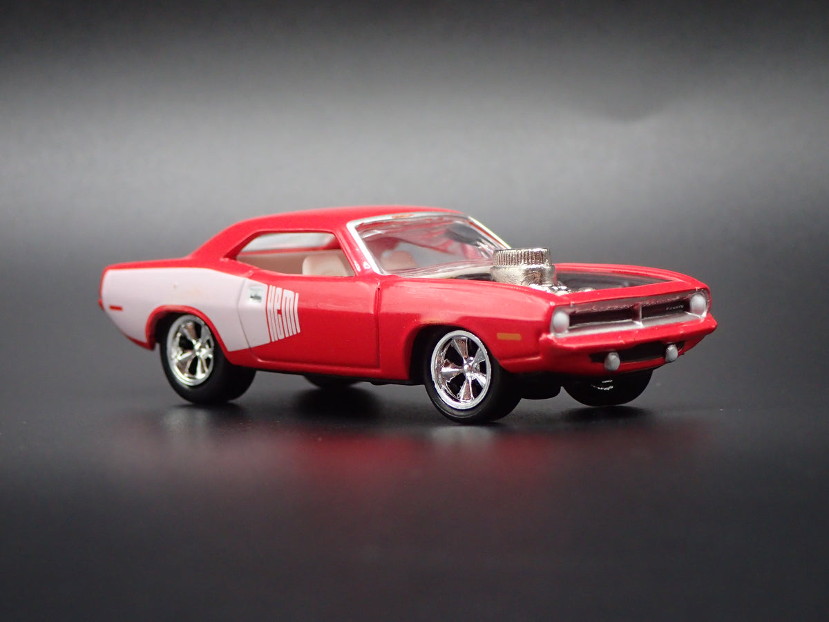 1970 70 PLYMOUTH HEMI CUDA RED 1:64 SCALE COLLECTIBLE DIECAST MODEL CAR