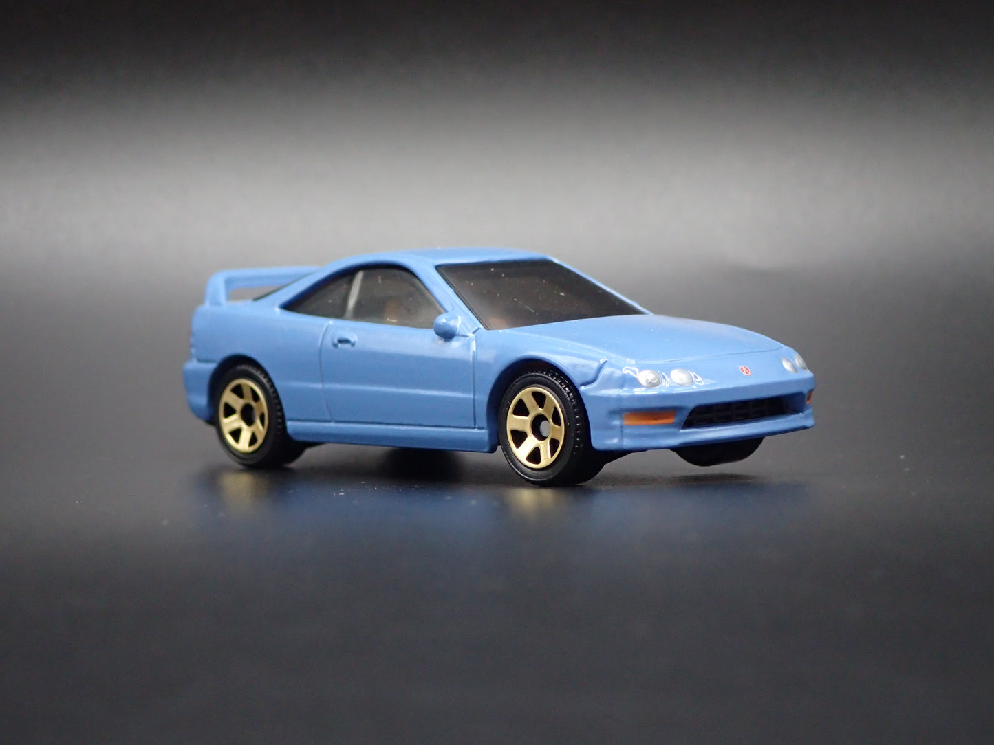 1997-2001 ACURA INTEGRA TYPE R 1:64 SCALE COLLECTIBLE DIORAMA DIECAST MODEL CAR