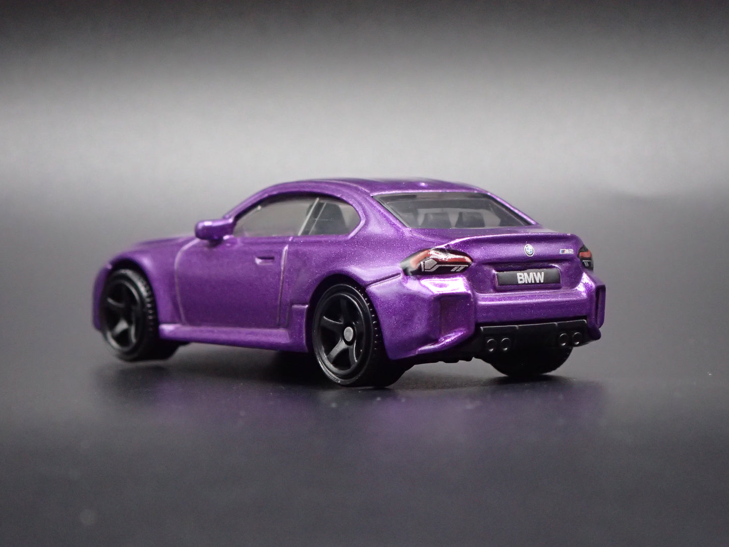 2023-2026 BMW M2 COUPE PURPLE 1:64 SCALE COLLECTIBLE DIECAST MODEL CAR