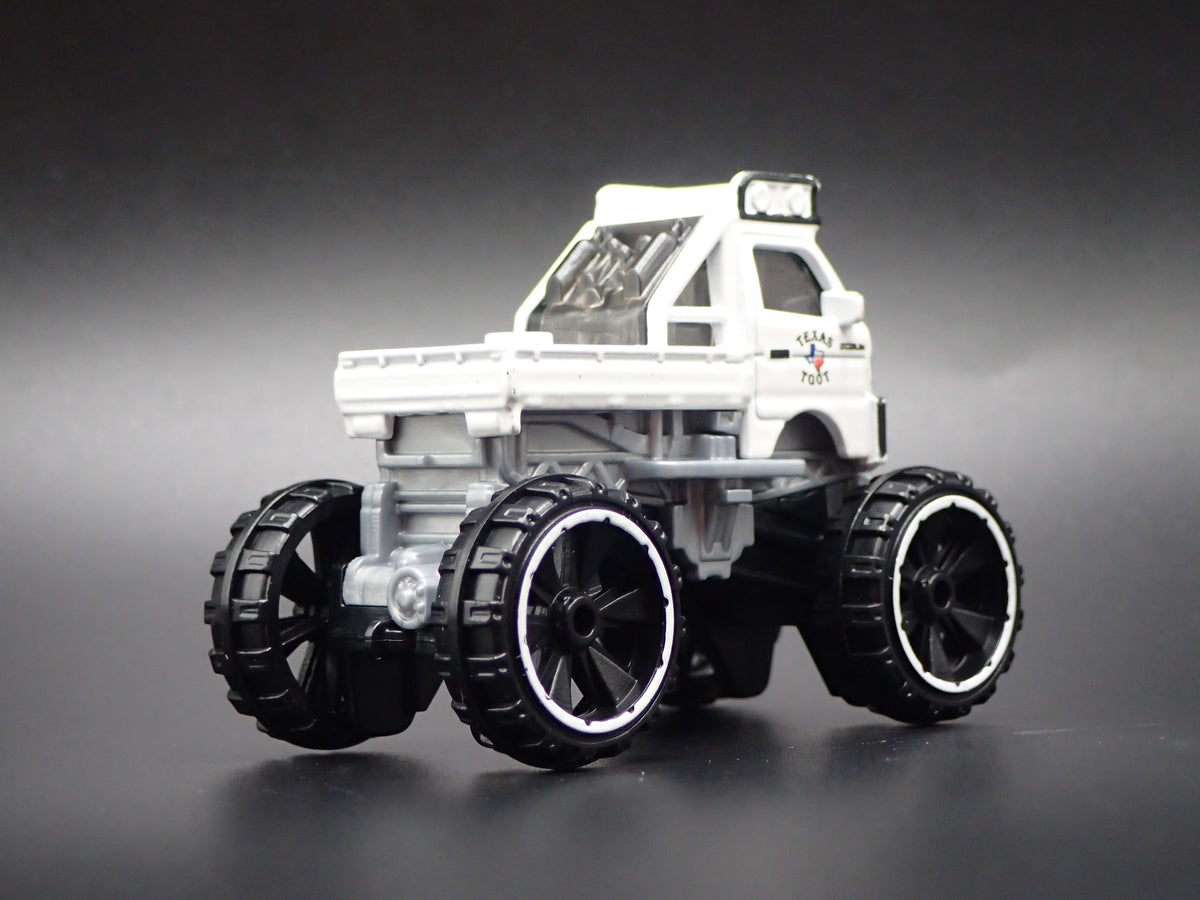 MAZDA AUTOZAM CUSTOM 1:64 SCALE COLLECTIBLE DISPLAY DIECAST MODEL CAR
