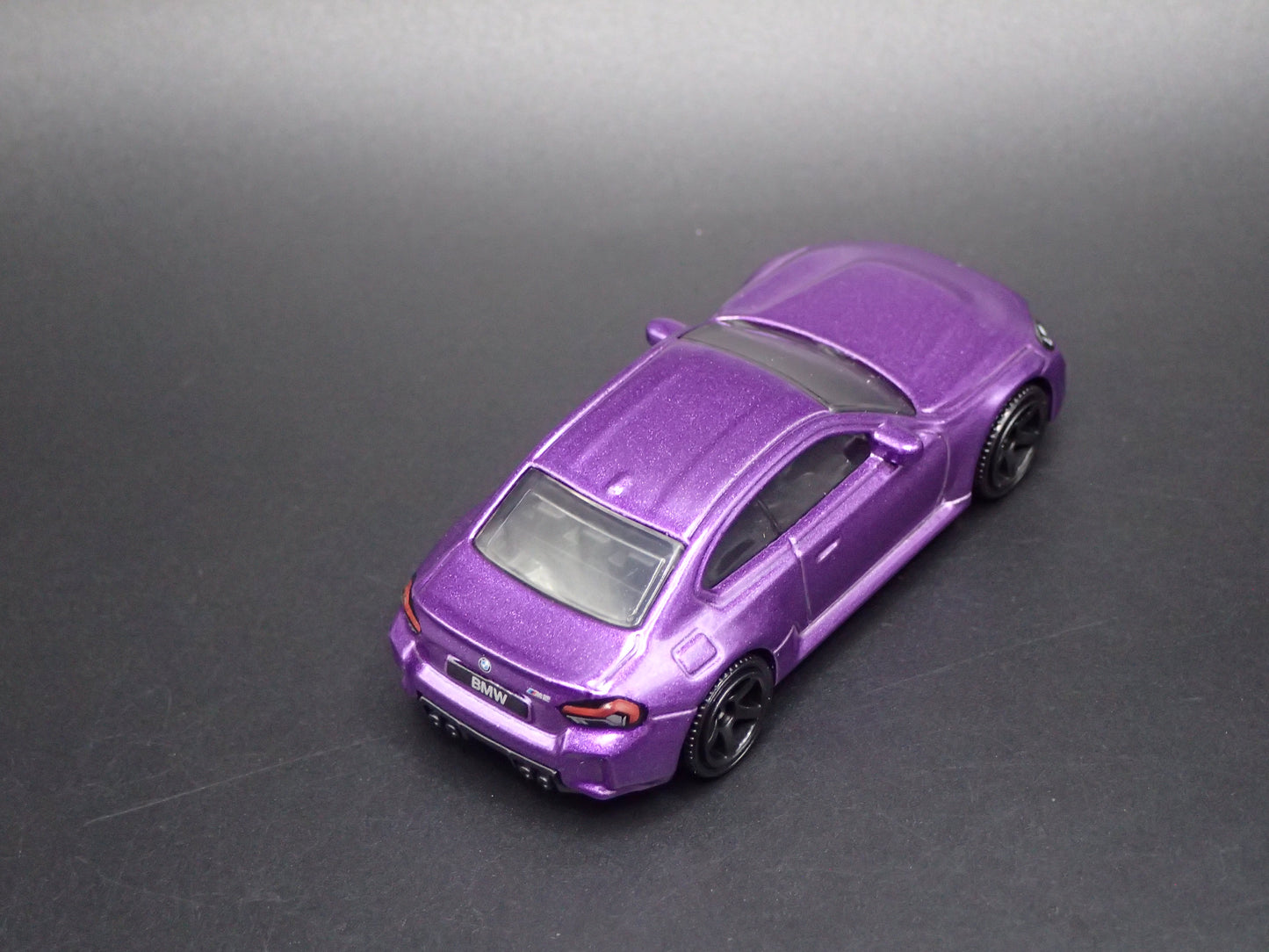 2023-2026 BMW M2 COUPE PURPLE 1:64 SCALE COLLECTIBLE DIECAST MODEL CAR