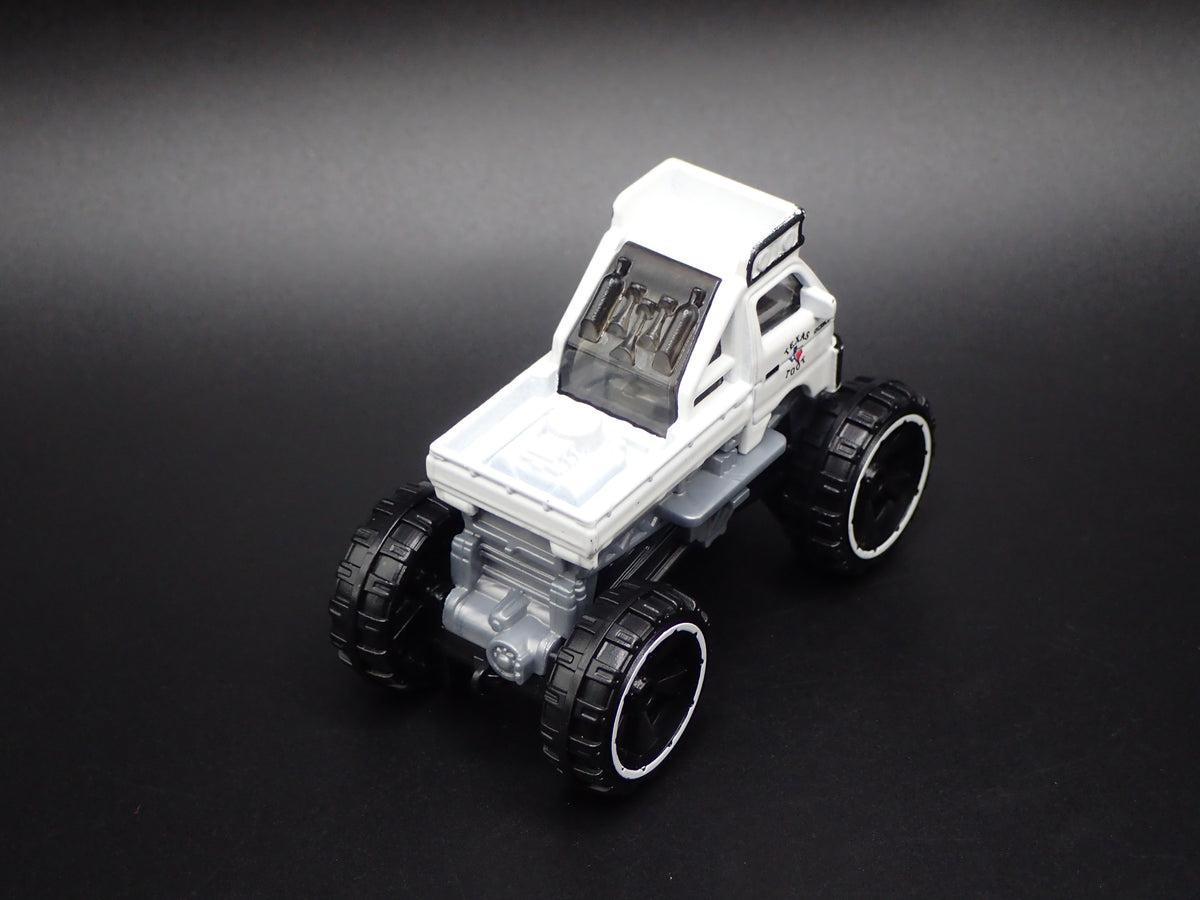 MAZDA AUTOZAM CUSTOM 1:64 SCALE COLLECTIBLE DISPLAY DIECAST MODEL CAR