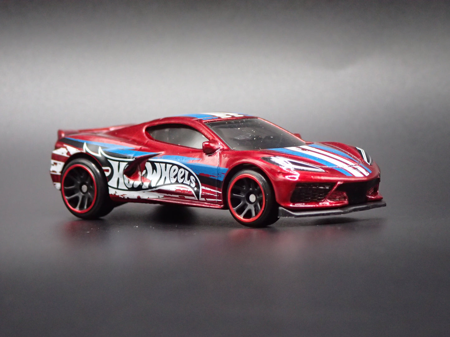2020-2026 CHEVY CHEVROLET CORVETTE C8 RED 1:64 SCALE DIORAMA DIECAST MODEL CAR