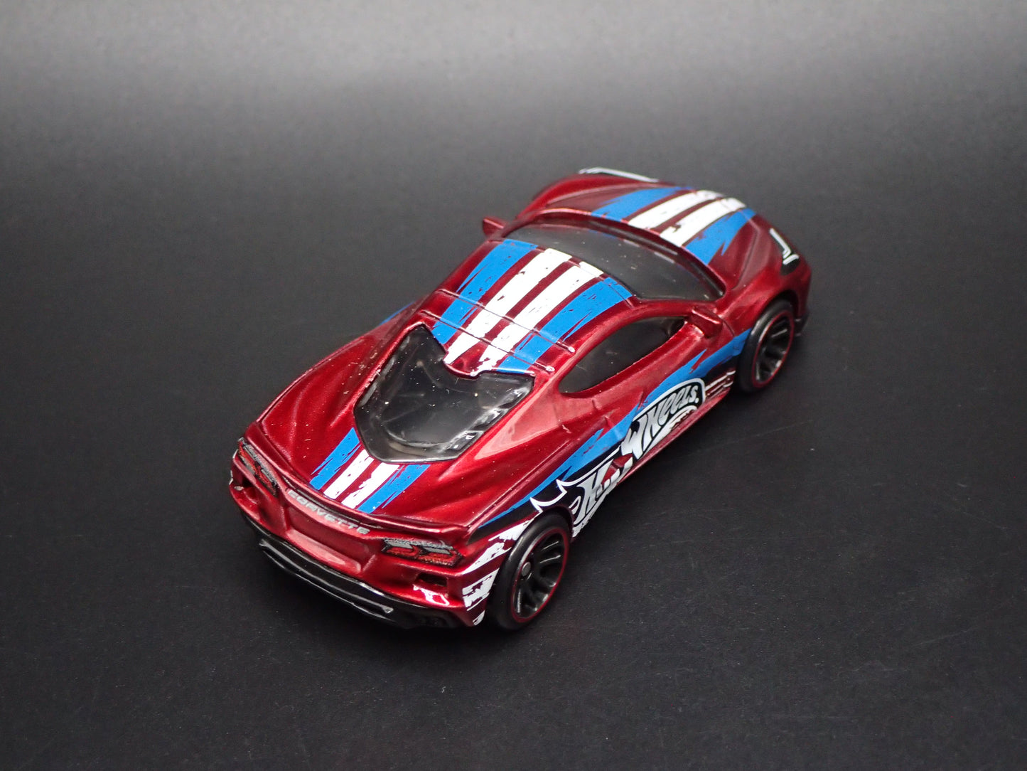 2020-2026 CHEVY CHEVROLET CORVETTE C8 RED 1:64 SCALE DIORAMA DIECAST MODEL CAR