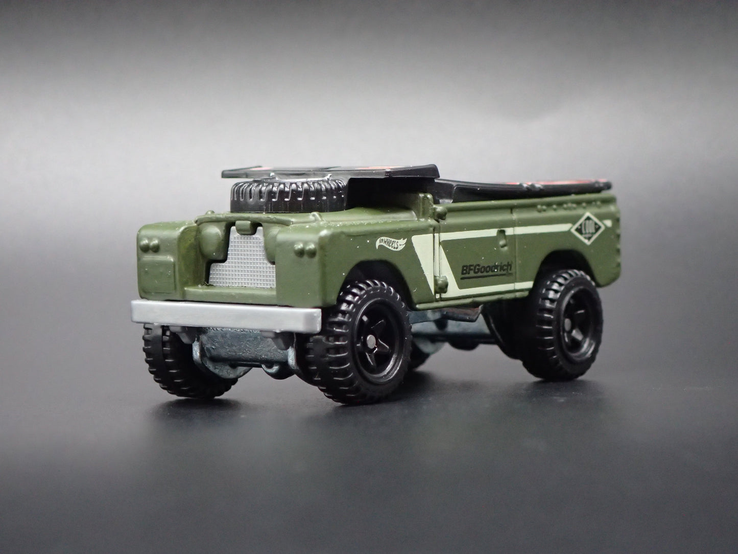 1958-1961 LAND ROVER SERIES II 2 PICKUP TRUCK GREEN 1/64 SCALE DIECAST MODEL CAR