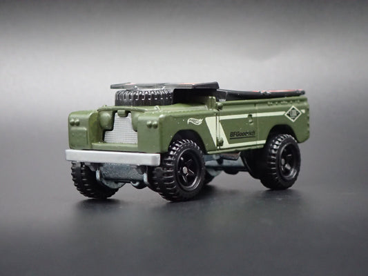 1958-1961 LAND ROVER SERIES II 2 PICKUP TRUCK GREEN 1/64 SCALE DIECAST MODEL CAR