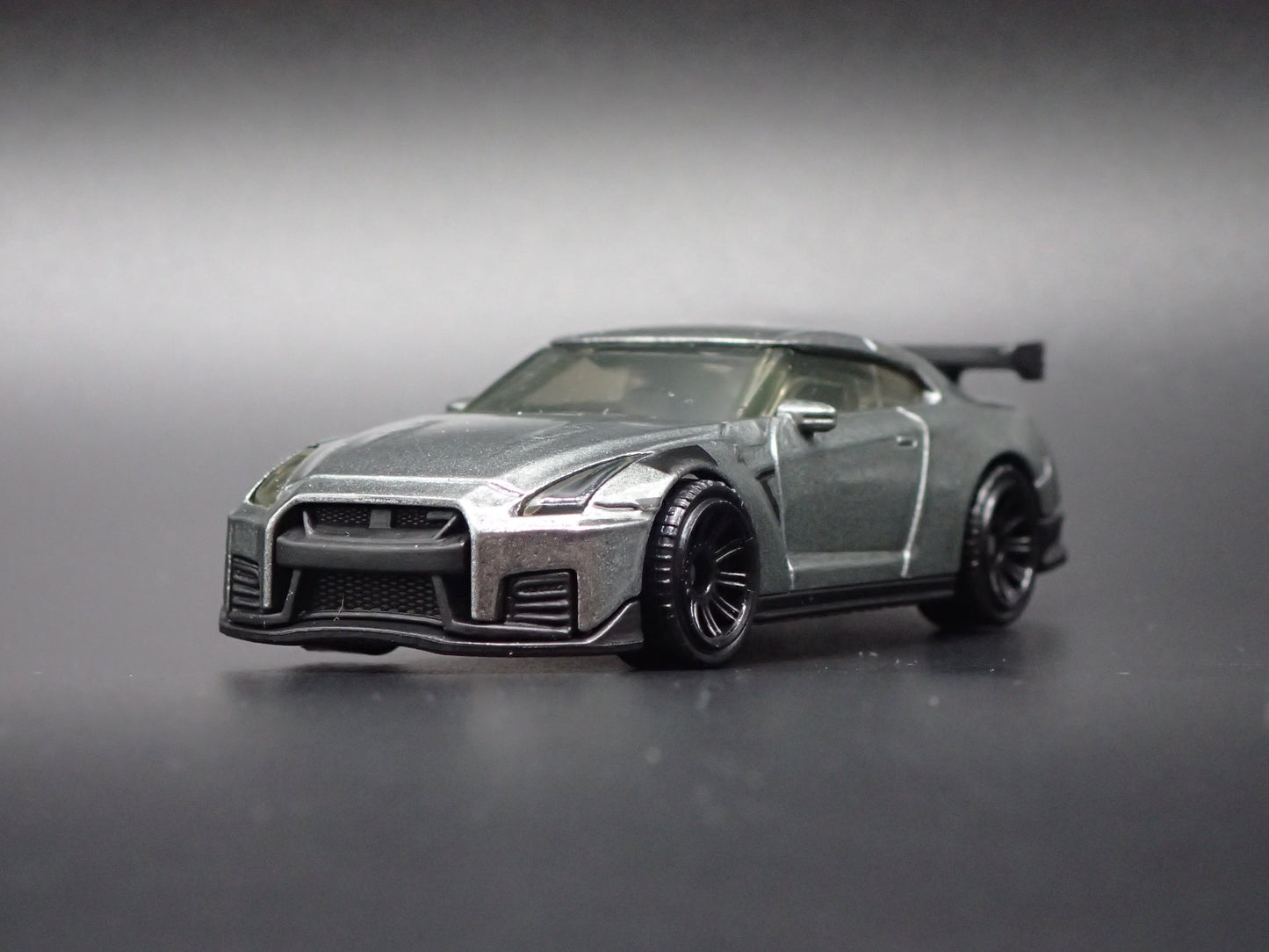 2007-2025 NISSAN GTR R35 NISMO GRAY 1:64 SCALE COLLECTIBLE DIECAST MODEL CAR