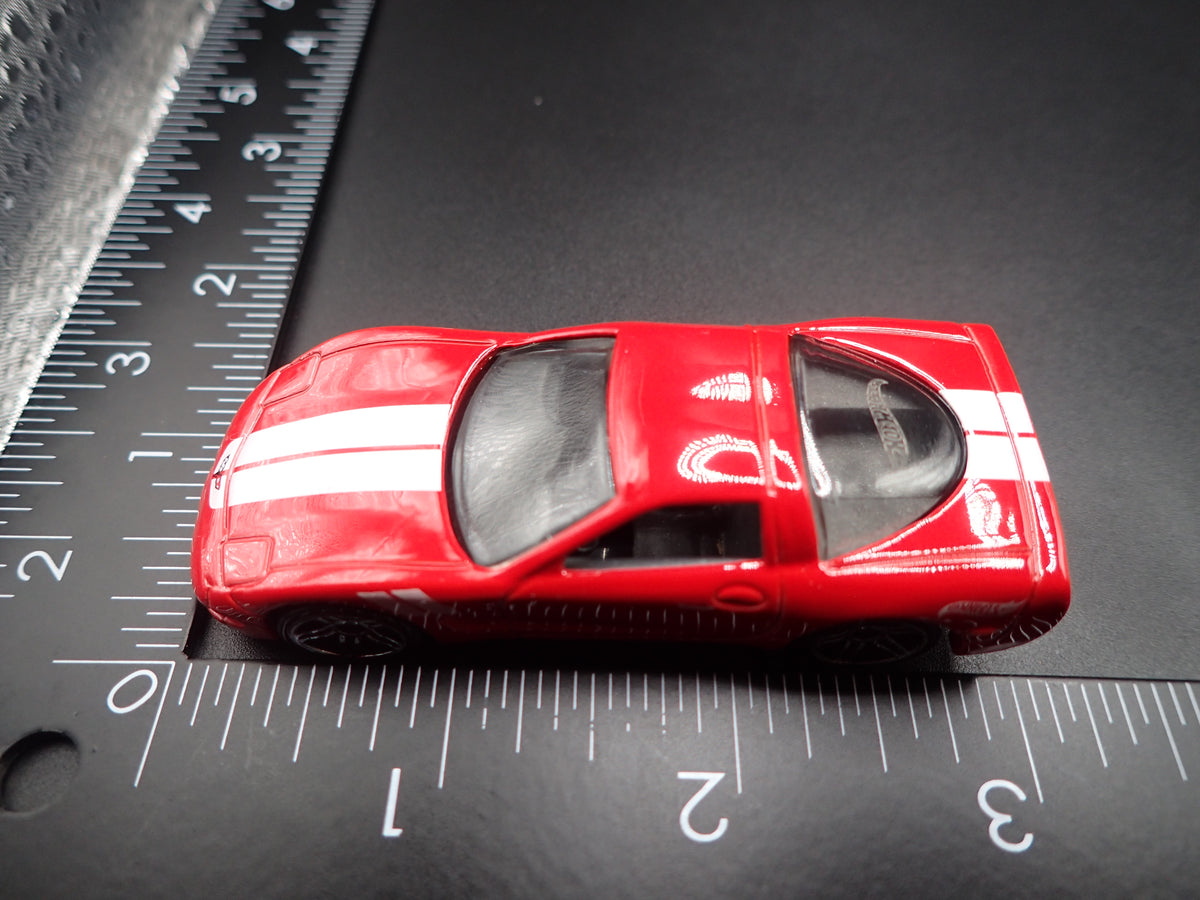 1997 97 C5 CHEVY CHEVROLET CORVETTE RED 1:64 SCALE DIORAMA DIECAST MODEL CAR