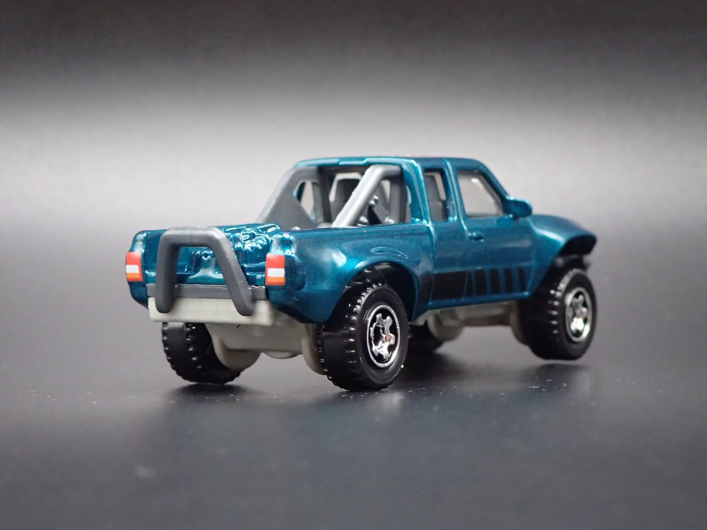 1993-1997 FORD RANGER PICKUP TRUCK PRERUNNER 1:64 SCALE DIECAST MODEL CAR