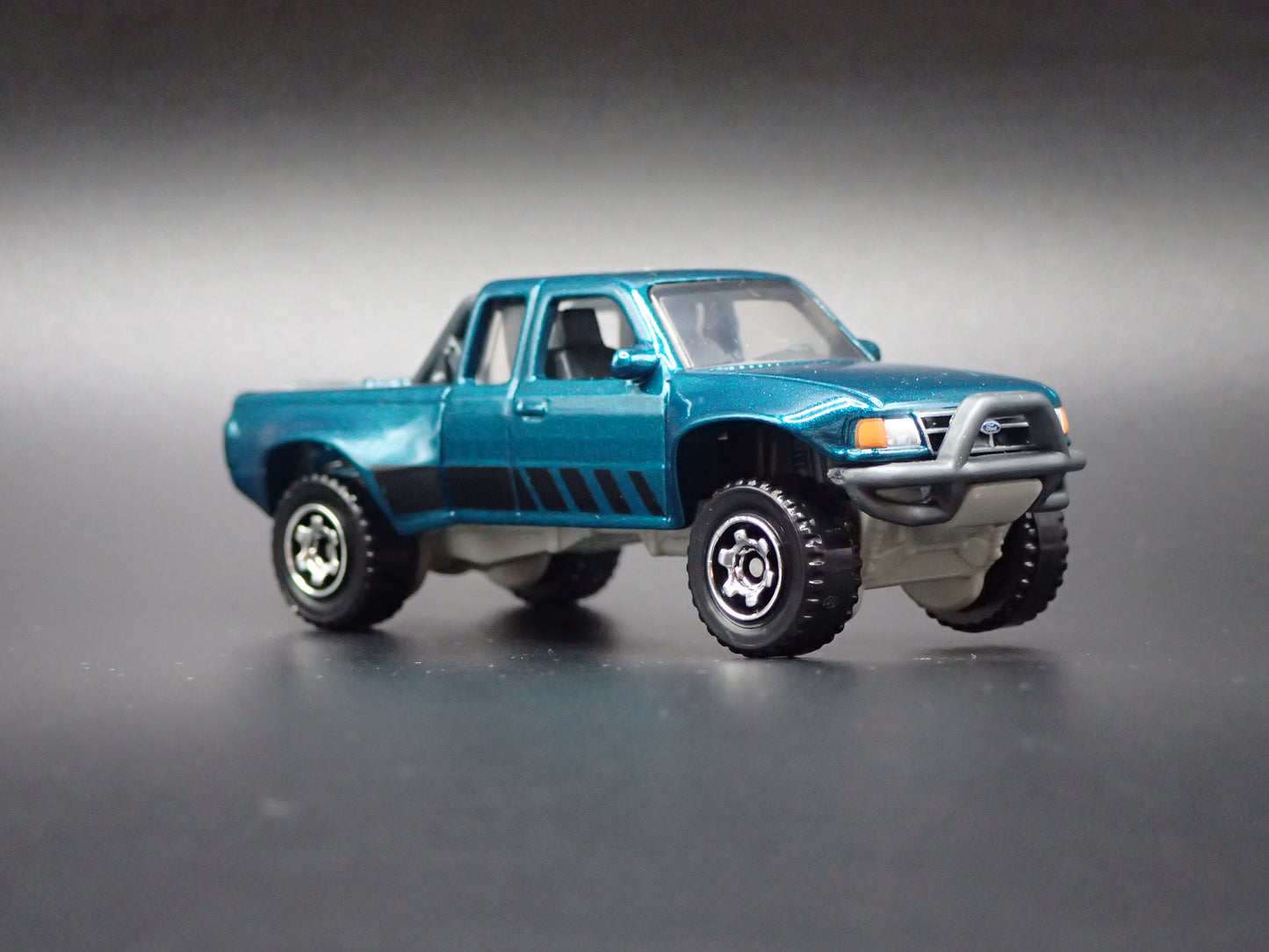 1993-1997 FORD RANGER PICKUP TRUCK PRERUNNER 1:64 SCALE DIECAST MODEL CAR