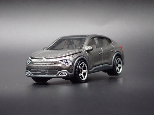 2023-2026 CITROEN E-C4 X GRAY 1:64 SCALE COLLECTIBLE DIORAMA DIECAST MODEL CAR