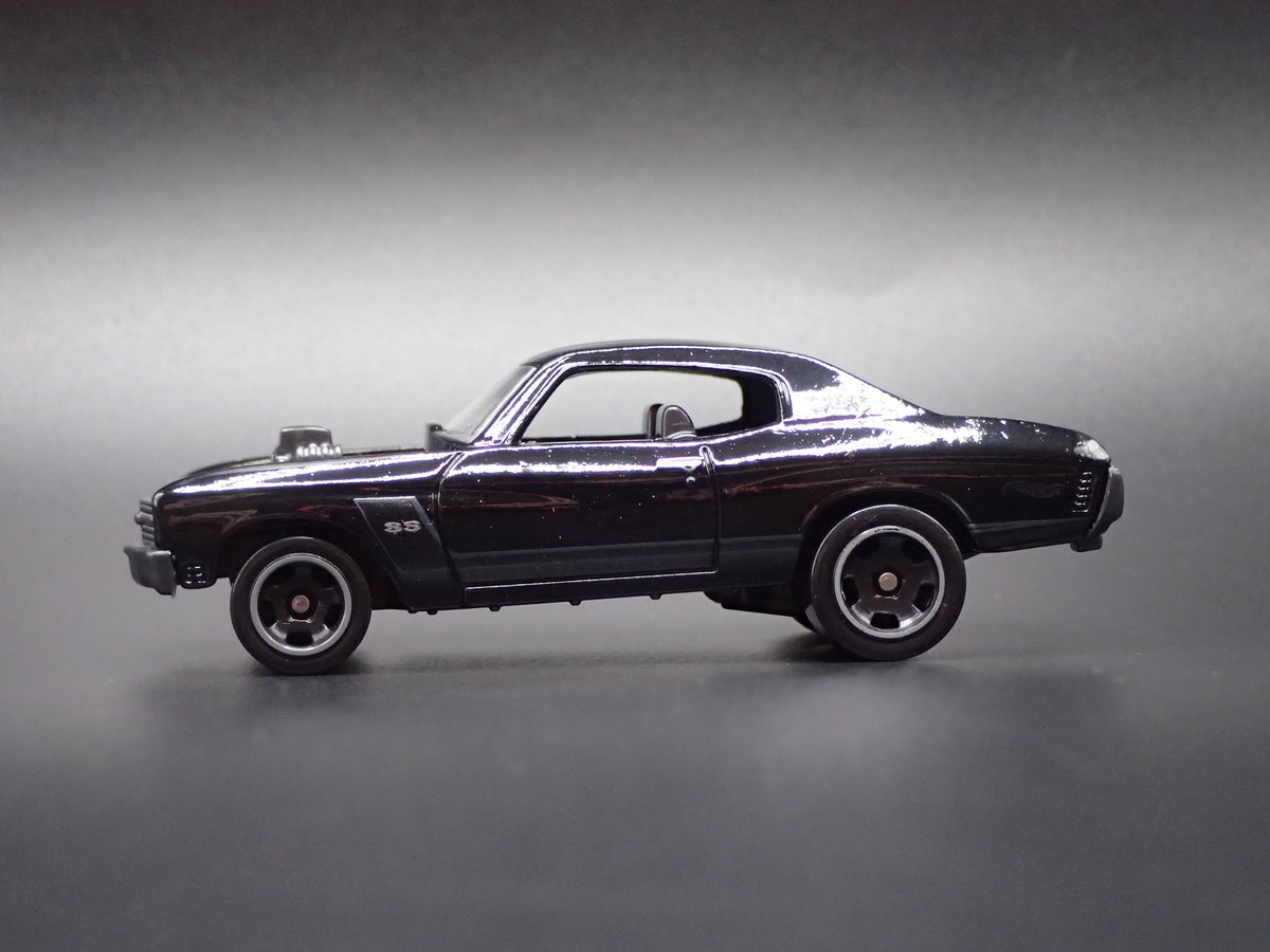 1970 70 CHEVY CHEVROLET CHEVELLE SS BLACK 1:64 SCALE DIORAMA DIECAST MODEL CAR