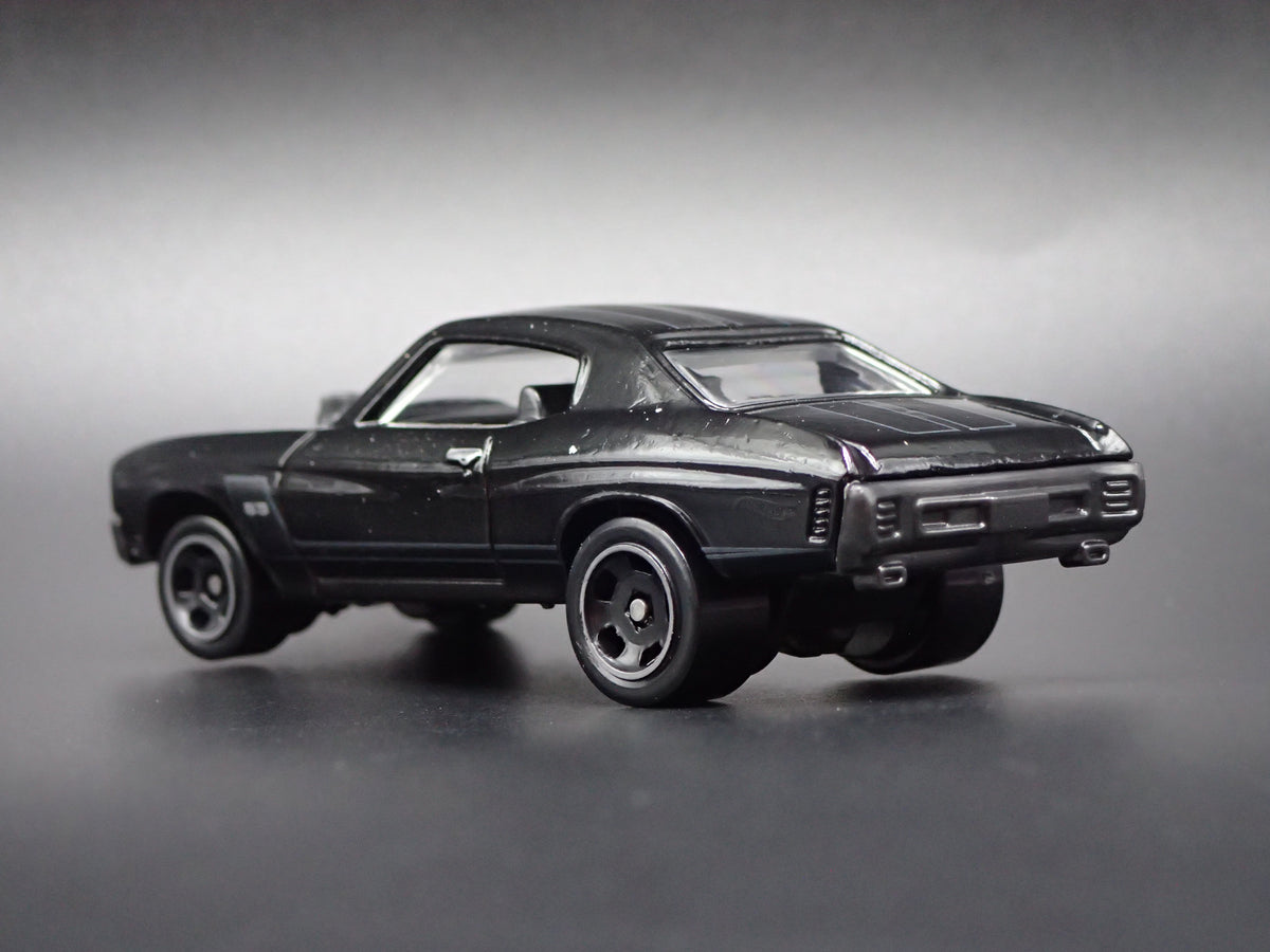 1970 70 CHEVY CHEVROLET CHEVELLE SS BLACK 1:64 SCALE DIORAMA DIECAST MODEL CAR