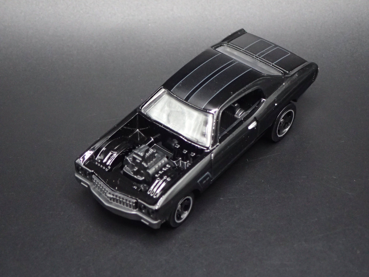 1970 70 CHEVY CHEVROLET CHEVELLE SS BLACK 1:64 SCALE DIORAMA DIECAST MODEL CAR
