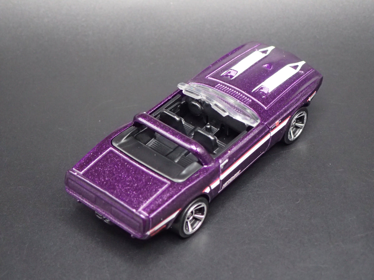 1969 69 FORD MUSTANG SHELBY GT-500 CONVETIBLE PURPLE 1:64 SCALE DIECAST MODEL CAR