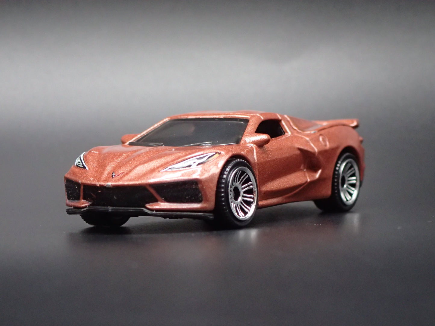2020-2026 CHEVY CHEVROLET CORVETTE C8 BROWN 1:64 SCALE DIORAMA DIECAST MODEL CAR