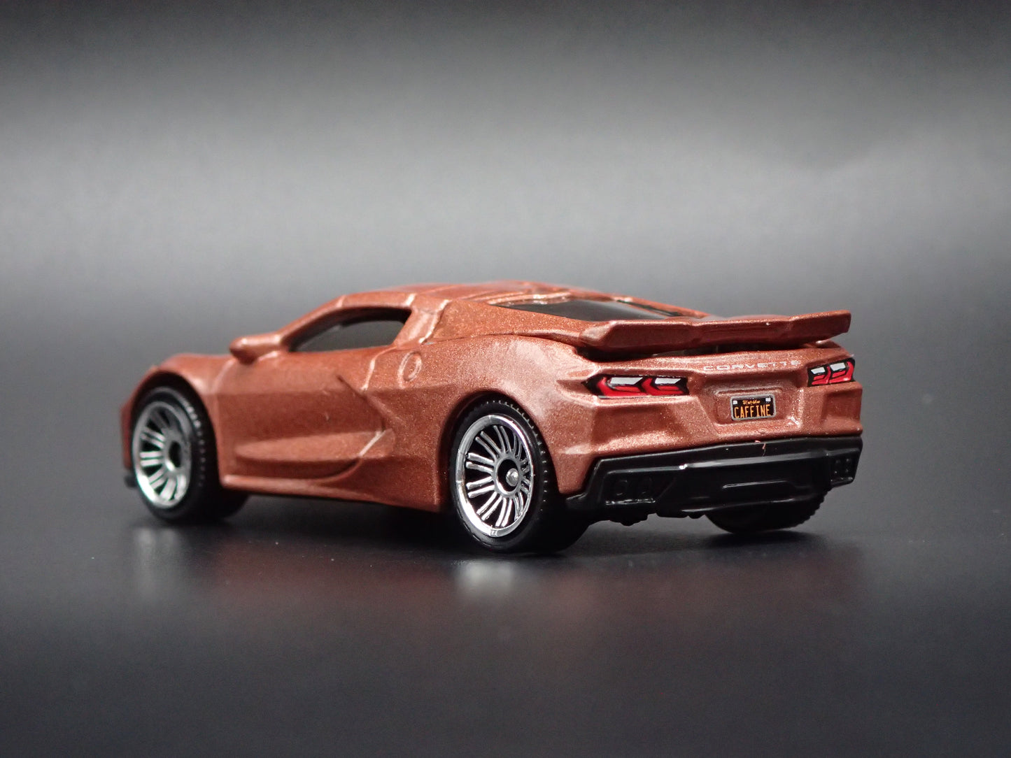 2020-2026 CHEVY CHEVROLET CORVETTE C8 BROWN 1:64 SCALE DIORAMA DIECAST MODEL CAR