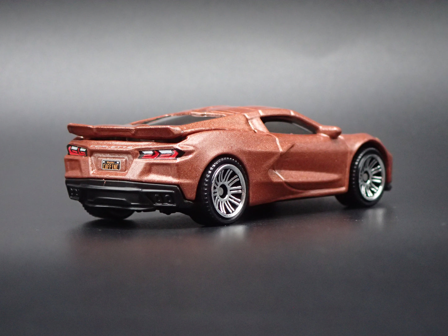 2020-2026 CHEVY CHEVROLET CORVETTE C8 BROWN 1:64 SCALE DIORAMA DIECAST MODEL CAR