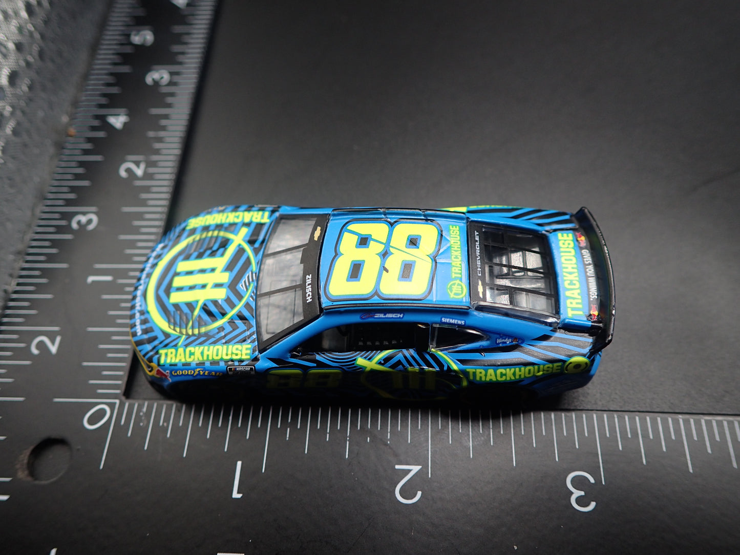 2026 26 CHEVROLET 88 CONNOR ZILISCH TRACKHOUSE NASCAR 1:64 SCALE DIECAST CAR