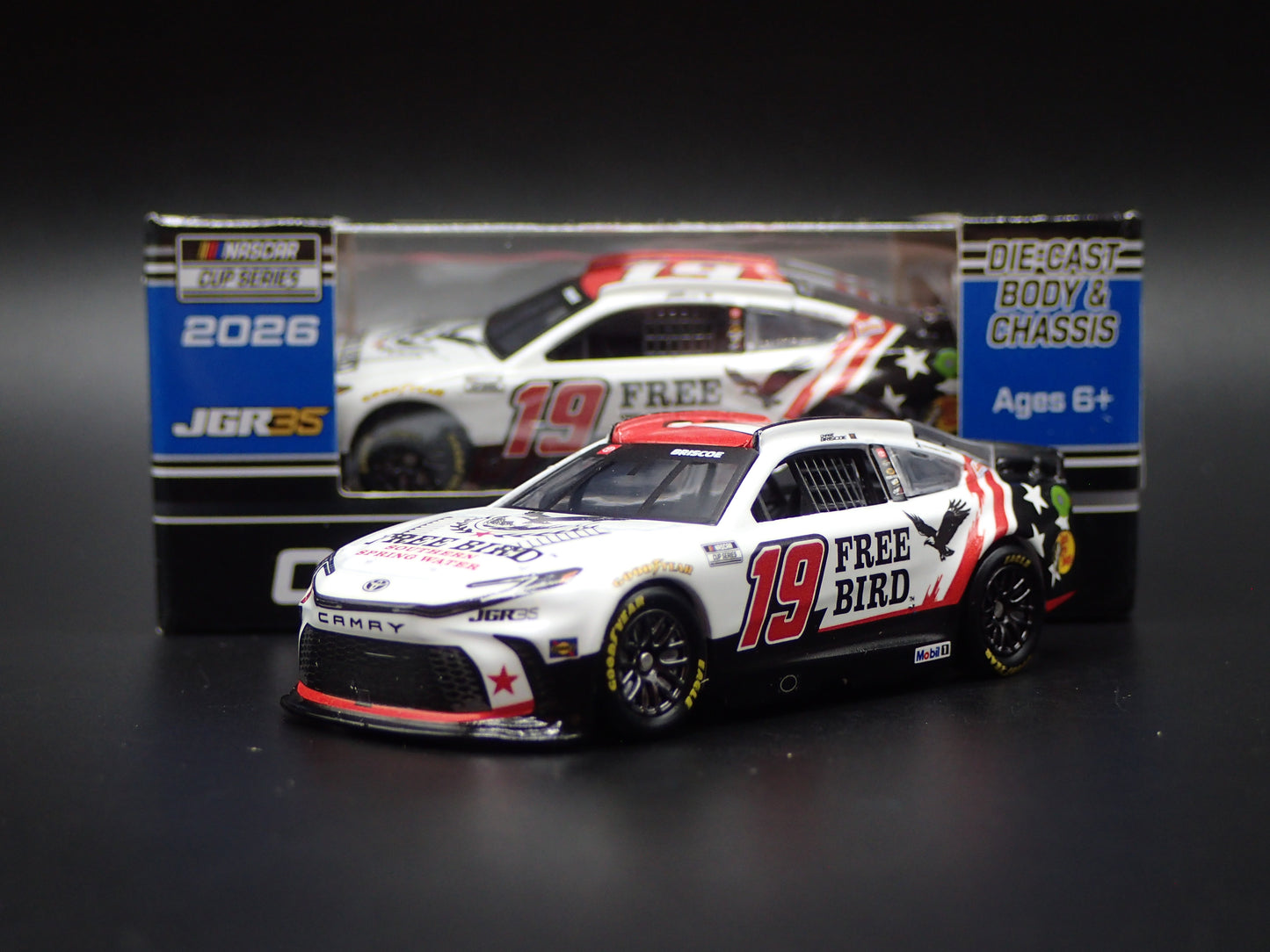 2026 TOYOTA CAMRY 19 CHASE BRISCOE FREE BIRD NASCAR 1:64 SCALE DIECAST MODEL CAR