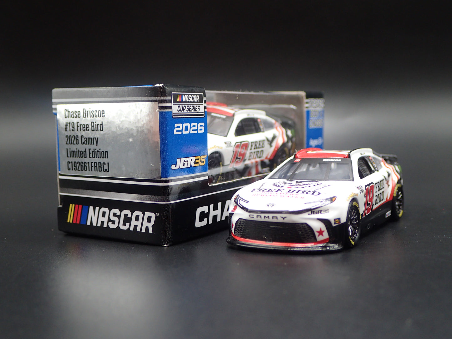 2026 TOYOTA CAMRY 19 CHASE BRISCOE FREE BIRD NASCAR 1:64 SCALE DIECAST MODEL CAR