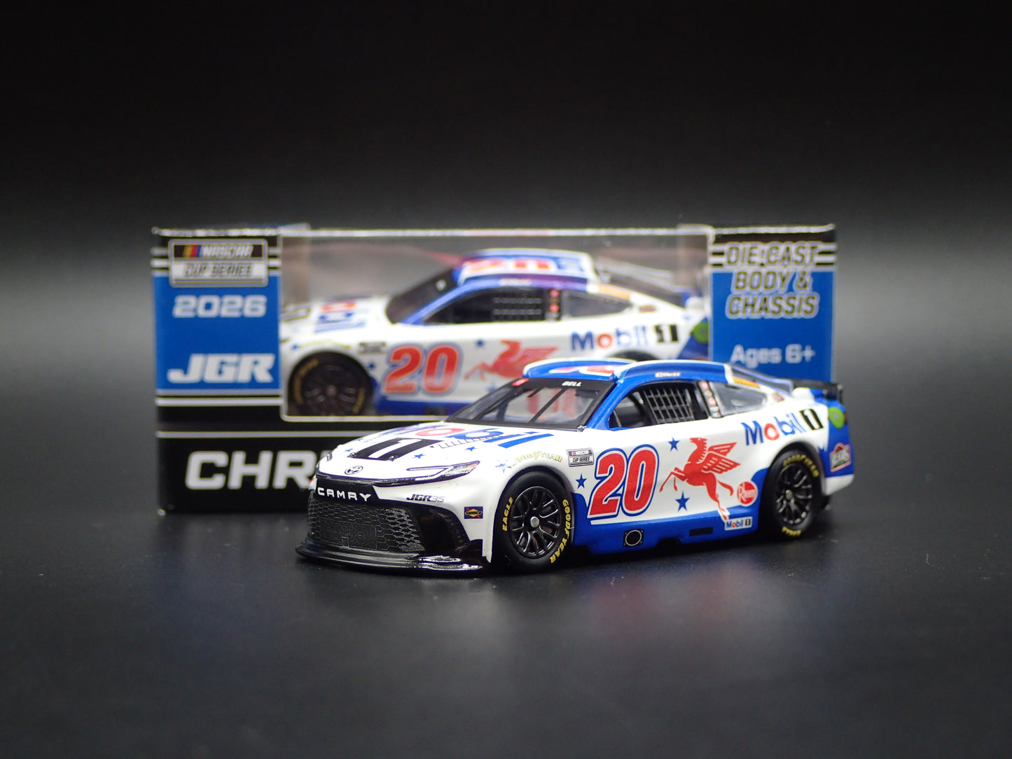 2026 TOYOTA CAMRY 20 CHRISTOPHER BELL MOBIL 1 NASCAR 1:64 SCALE DIECAST CAR
