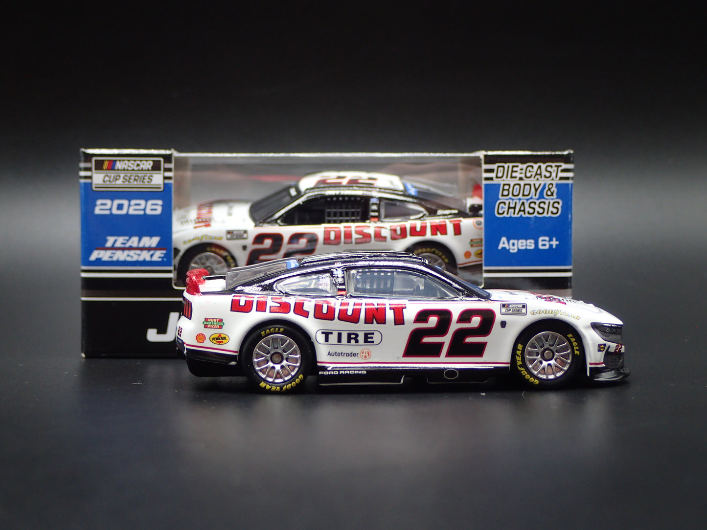 2026 26 FORD MUSTANG 22 JOEY LOGANO DISCOUNT TIRE NASCAR 1:64 SCALE DIECAST CAR