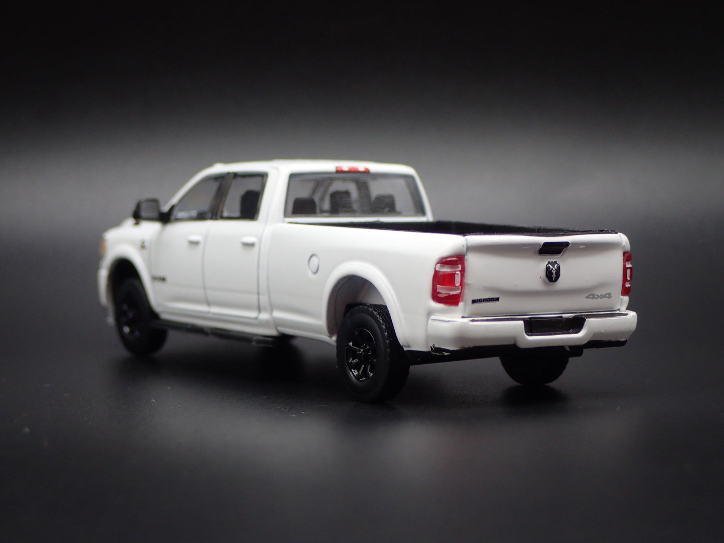 2019-2026 RAM 2500 BIGHORN PICKUP TRUCK WHITE 1/64 SCALE DIECAST MODEL CAR