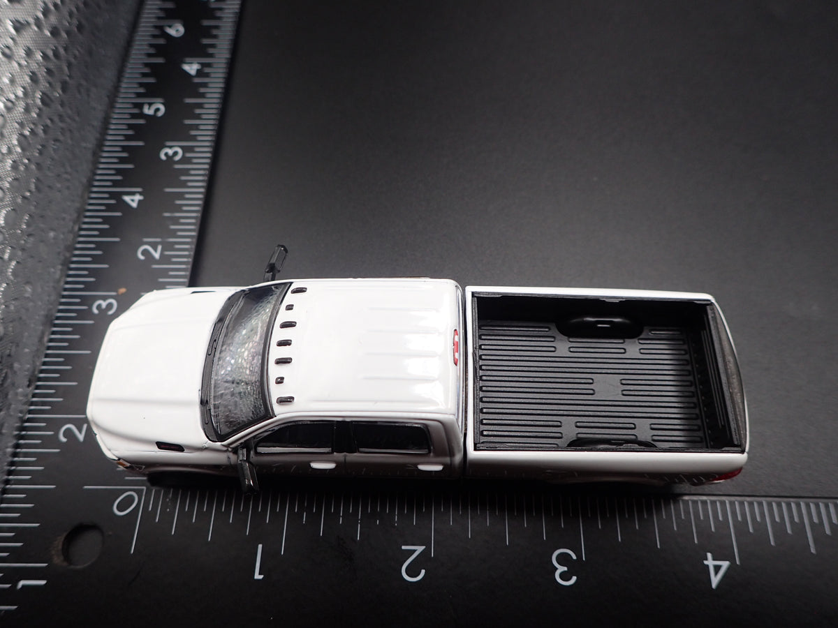 2019-2026 RAM 2500 BIGHORN PICKUP TRUCK WHITE 1/64 SCALE DIECAST MODEL CAR