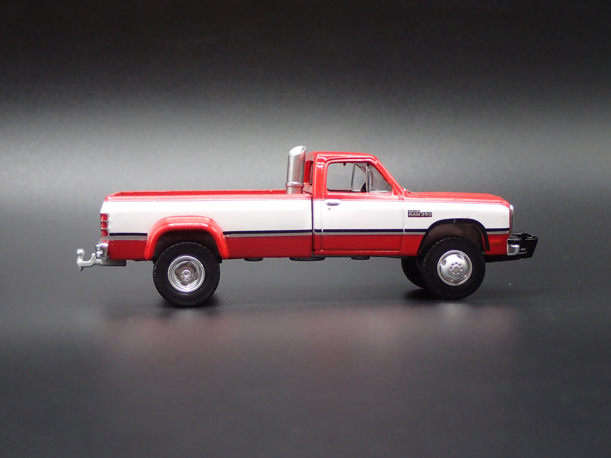 1981-1993 DODGE RAM D350 DUALLY PICKUP TRUCK w HITCH 1/64 SCALE DIECAST MODEL CAR