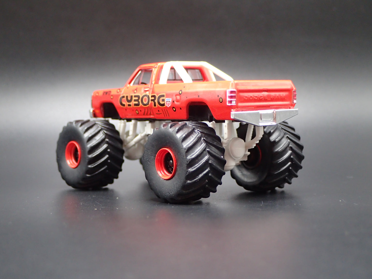 1990 90 DODGE RAM D250 MONSTER TRUCK CYBORG 1/64 SCALE DIECAST MODEL CAR