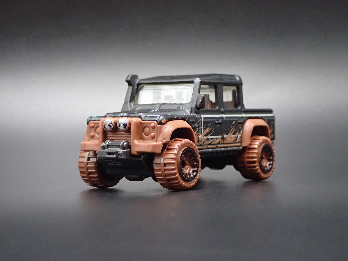 1990-2016 LAND ROVER DEFENDER DOUBLE CAB PICKUP 1/64 SCALE DIECAST MODEL CAR