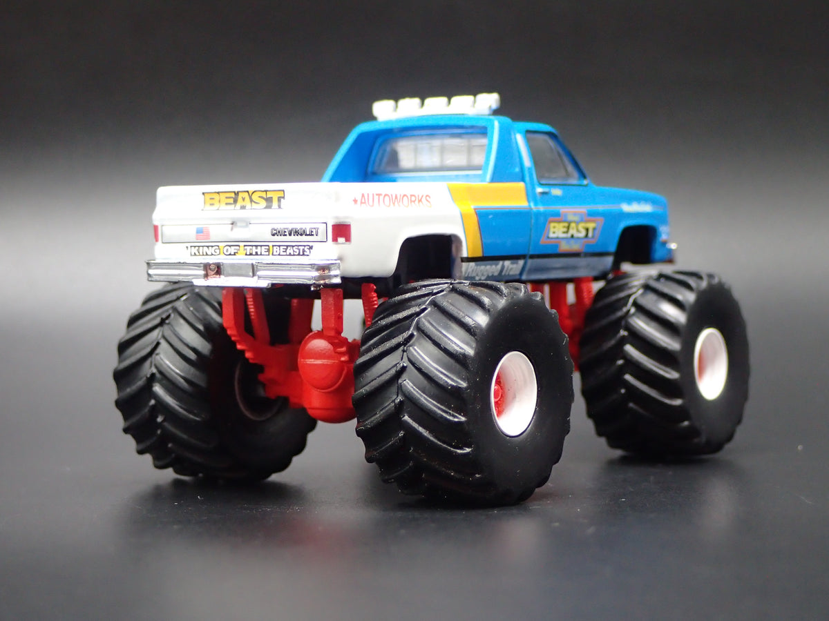 1983 CHEVY CHEVROLET C30 MONSTER TRUCK HOLMANS BEAST 1:64 SCALE DIECAST MODEL CAR